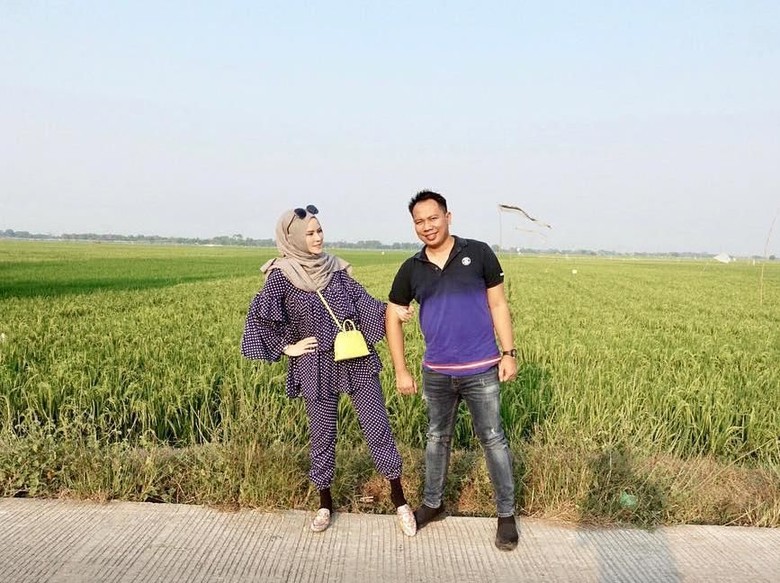 Fiki Alman dan Angel Lelga Ingin Jebloskan Vicky ke Penjara Fiki Alman dan Angel Lelga Ingin Jebloskan Vicky ke Penjara