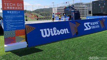 Smart Basket 3 on 3 tanpa wasit. Dilengkapi kamera dan sensor di berbagai sisi sebagai pengganti pengawasan yang biasa dilakukan oleh wasit. (Foto: detikINET/Rachmatunnisa)