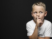 Benarkah Ngupil Bisa Membatalkan Puasa? Ini Jawabannya