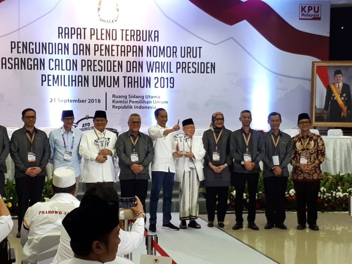 Foto: Pengundian nomor urut Peserta Pilpres 2019. (Andhika Prasetia/detikcom). Foto: Pengundian nomor urut Peserta Pilpres 2019. (Andhika Prasetia/detikcom).