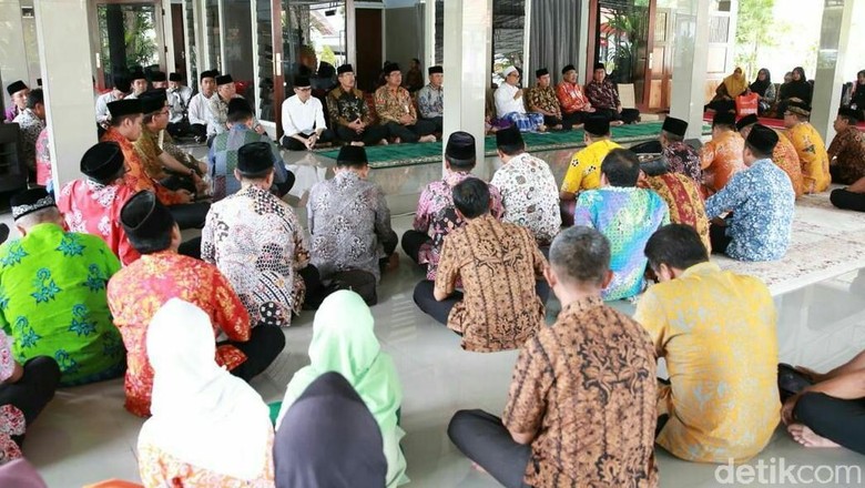 Bulan Muharam, Bupati Anas Ajak ASN Memperbanyak Amal Ibadah Bulan Muharam, Bupati Anas Ajak ASN Memperbanyak Amal Ibadah