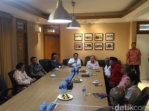 Kwik Kian Gie Ikut FGD soal Ekonomi di Posko Jokowi-Maruf