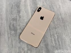 Penampakan iPhone XS Max Seharga Rp 29 Juta