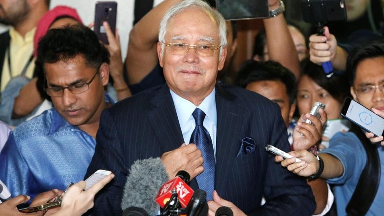Ditangkap Usai Aksi 812, Najib Didakwa Besok Bersama Eks Bos 1MDB Ditangkap Usai Aksi 812, Najib Didakwa Besok Bersama Eks Bos 1MDB