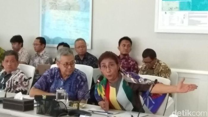 Menteri Kelautan dan Perikanan Susi Pudjiastuti/Foto: Selfie Miftahul Jannah/detikcom Menteri Kelautan dan Perikanan Susi Pudjiastuti/Foto: Selfie Miftahul Jannah/detikcom