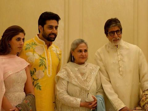 Meskipun pernah diselingkuhi oleh suaminya, Jaya Baduri tetap setia