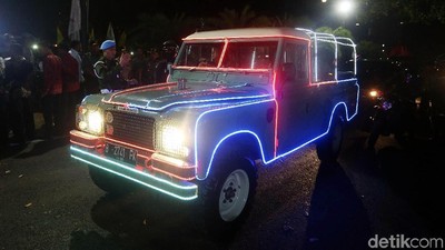Ini Mobil Land Rover Kerlap-Kerlip yang Dinaiki Jokowi-Maruf ke KPU