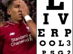 Kacamata Roberto Firmino Hebohkan Netizen