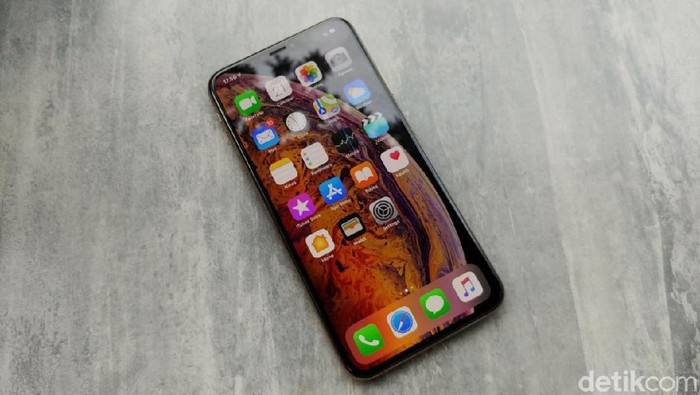 Smartfren siap membundling iPhone XS, XS Max dan XR dengan layanannya. Foto: detikINET/Adi Fida Rahman Smartfren siap membundling iPhone XS, XS Max dan XR dengan layanannya. Foto: detikINET/Adi Fida Rahman