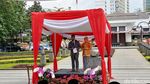 Sertijab Wali Kota Bandung, Ridwan Kamil Diarak di Atas Sepeda