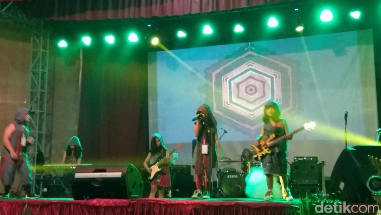 Mengenal Grup Band Cilik 3 Nada and Friends Mengenal Grup Band Cilik 3 Nada and Friends