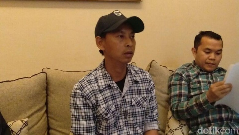 Blokade Rumah Sudah Dibuka, Kenapa Masih Rewel Pak Eko? Blokade Rumah Sudah Dibuka, Kenapa Masih Rewel Pak Eko?