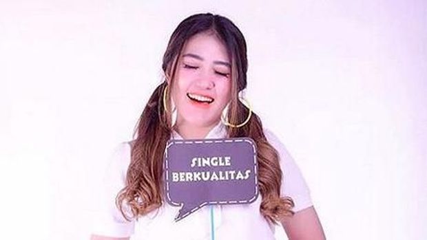 Via Vallen digoda Ibnu Jamil