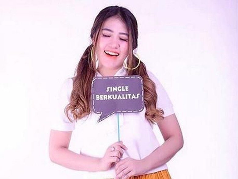 Boys... Via Vallen Single Berkualitas Nih Boys... Via Vallen Single Berkualitas Nih