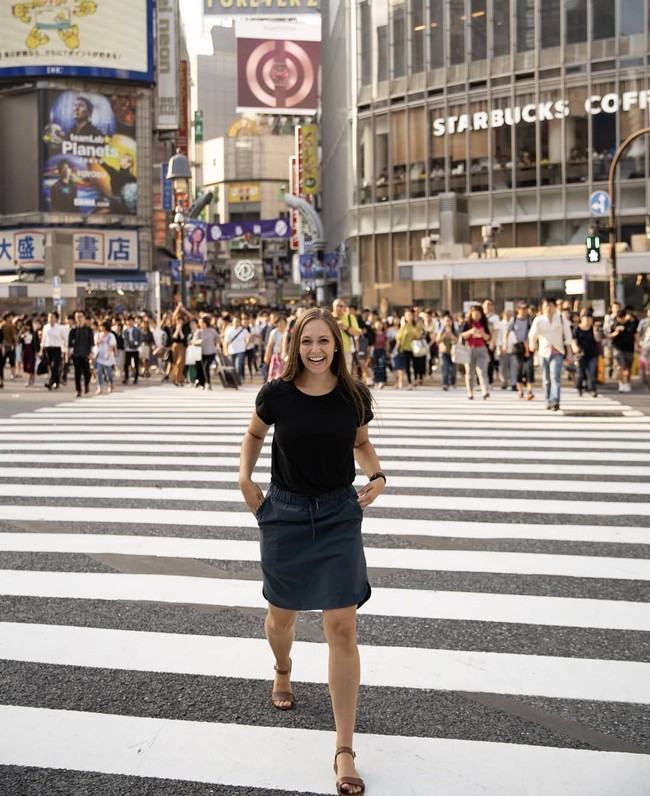 Terakhir diperlukan sikap optimistik untuk bepergian gratis dengan cara memanfaatkan poin kartu kredit seperti ini. Dengan persiapan yang tepat, selama kamu punya fondasi yang tepat, ada kartu di luaran sara yang bisa memberi 45 ribu poin untuk kamu pergi ke tempat yang diinginkan, kata Hannah. Foto: Instagram @hannahandchad