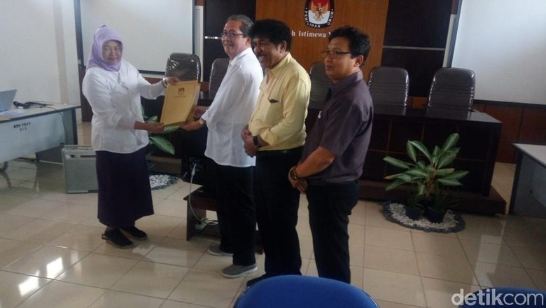 Tim Kampanye Jokowi-Maruf Targetkan 70% Suara di DIY Tim Kampanye Jokowi-Maruf Targetkan 70% Suara di DIY