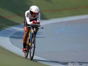 Keluarga Siapkan Seragam Dukung M. Fadli di Asian Para Games 2018