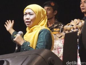 Ini Alasan Khofifah Tolak Masuk Tim Kampanye Jokowi di Jatim
