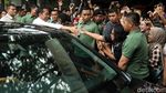 Jelang Pengundian Nomor Urut, Jokowi Makan Siang di Restoran Jawa
