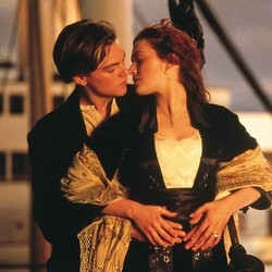 Adegan Rakit di Titanic Masih Dibahas, James Cameron: Jangan Tanya Lagi!