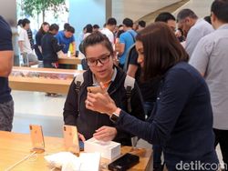 Bertahan Semalam Suntuk Berujung iPhone Idaman