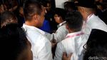 Beda Cara Jokowi-Maruf dan Prabowo-Sandi Ambil Nomor Urut ke KPU