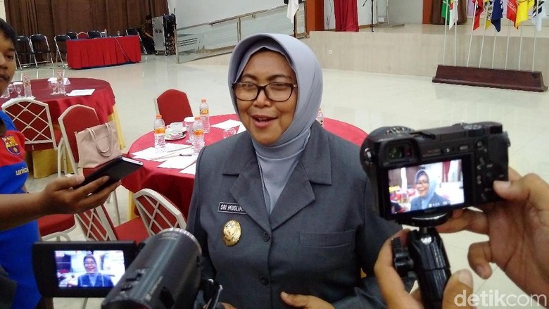 Tinggalkan PDIP, Wabup Sleman Belum Putuskan Jadi Jurkam Jokowi Tinggalkan PDIP, Wabup Sleman Belum Putuskan Jadi Jurkam Jokowi
