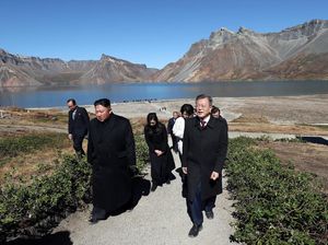 Inilah Danau Surga, Tempat Pertemuan Pemimpin Korut dan Korsel