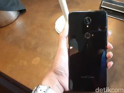 Advan G3, Smartphone Bersuara Harman Kardon