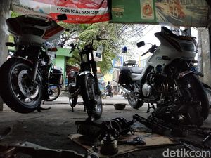 Servis Satu Moge Polisi, Untungnya Bisa Rp 1,5 Juta