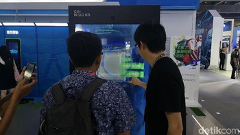 Perangkat untuk memesan barang secara online, membayarnya via akun AliPay dan barang akan dikirim ke rumah. (Foto: detikINET/Rachmatunnisa)