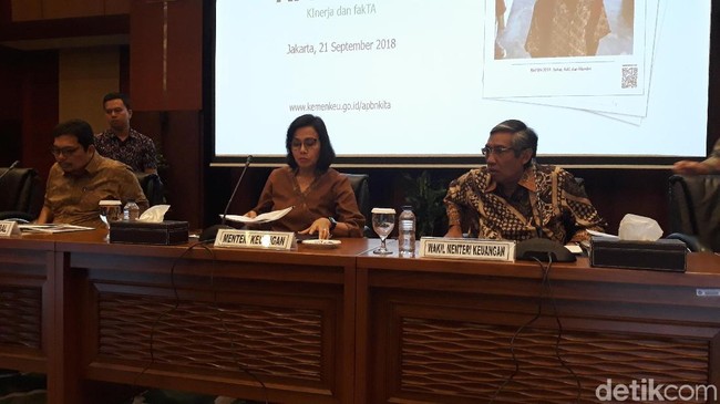 Solusi Jokowi untuk Guru Honorer