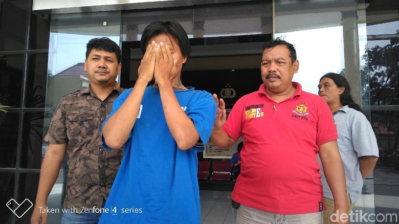 Polisi Amankan Seorang Begal Pantat, Korbannya Ibu-ibu di Pasar Polisi Amankan Seorang Begal Pantat, Korbannya Ibu-ibu di Pasar