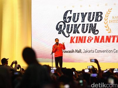 Jokowi Hadiri Reuni Akbar Alumni UGM
