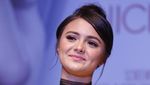 Amanda Rawles, Manis Banget Sih Senyumnya!