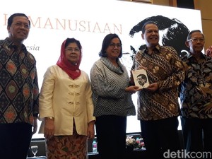 Sri Mulyani Terharu Kenang Marie Muhammad Si Mr Clean