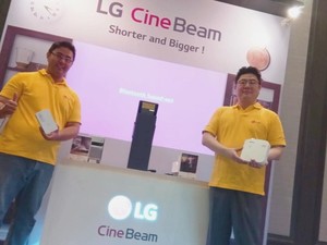 LG Boyong Jajaran Proyektor CineBeam Anyar