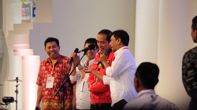 Jokowi soal Utang Anak Kuliah: Tak Mengejutkan, yang Penting Bayar Jokowi soal Utang Anak Kuliah: Tak Mengejutkan, yang Penting Bayar
