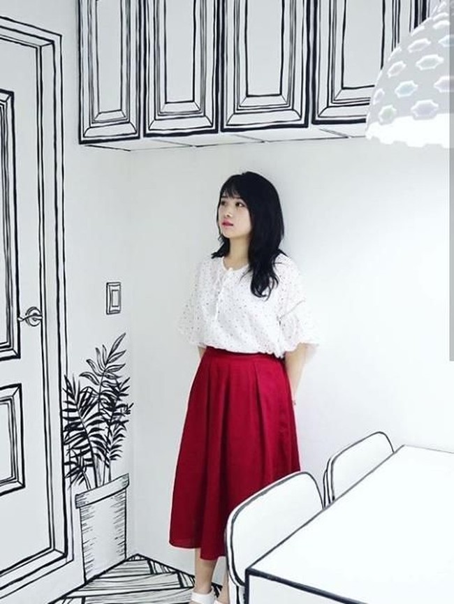 Bagian dalam kafe lah yang akan membuat pengunjung takjub. Semua ruangannya ditata sedemikian rupa sehingga menyerupai gambar dua dimensi. (Foto: Instagram/@ynd239.20_cafe)