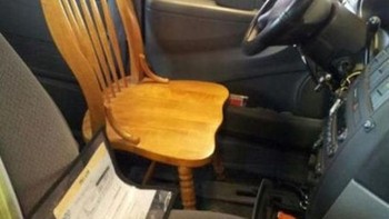 Desain kursi mobil yang antimainstream. (Foto: Brightside)