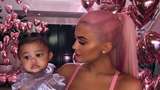 Kylie Jenner, Faradilla Yoshi hingga Katie Price