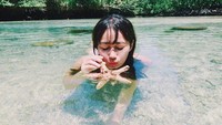Ada yang tertarik mengunjungi Pulau Derawan seperti Ratu Felisha? Foto: Instagram Ratu Felisha