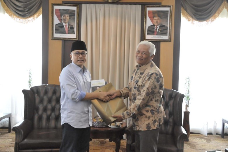 Ke Pabrik Terbesar se-ASEAN, Zukifli Dukung Industri Nasional Ke Pabrik Terbesar se-ASEAN, Zukifli Dukung Industri Nasional