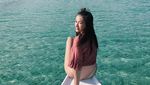 Ratu Felisha Seksi Liburan di Derawan