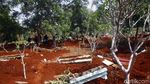 525 Makam Direlokasi Imbas Pembangunan Tol Desari