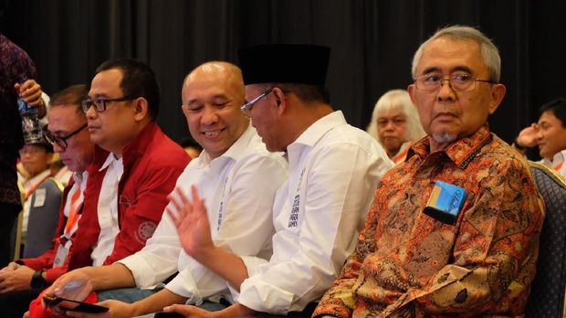 Sejumlah pejabat menghadiri reuni KAGAMA.