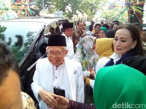 Maruf Amin dan Istrinya Hadiri Deklarasi Dukungan Perempuan