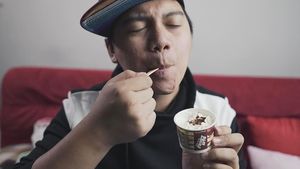 Selain Jago Bikin Video, YouTuber Chandra Liow Juga Penggemar Berat Es Krim