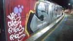Tak Hanya MRT Jakarta, Kereta di Dunia Ini Juga Korban Vandalisme