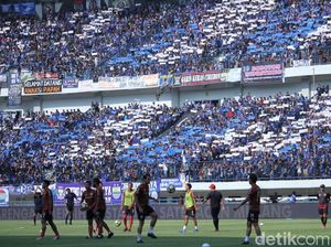 Laga Persib vs Persiwa Diminta Tak Digelar di Stadion GBLA